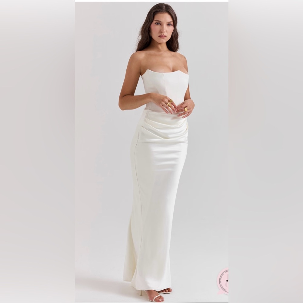 House of CB Strapless White Satin Mermaid Gown